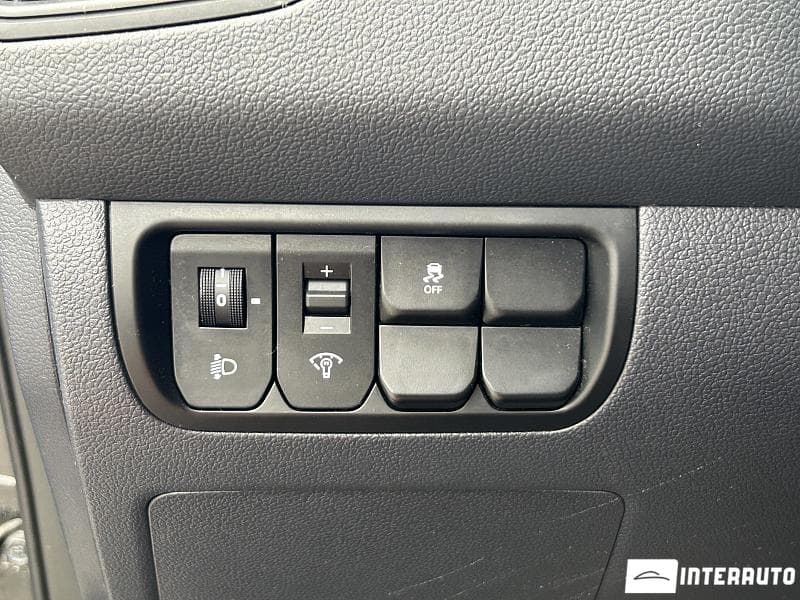 2014 Kia Rio — Miniatură 8