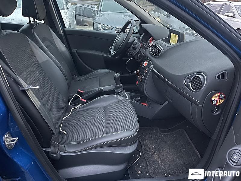2011 Renault Clio — Miniatură 8