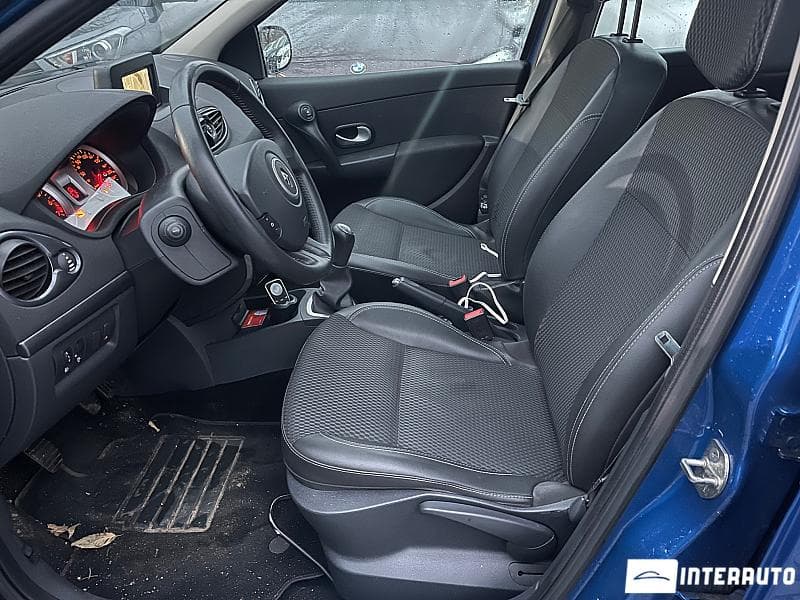 2011 Renault Clio — Miniatură 7
