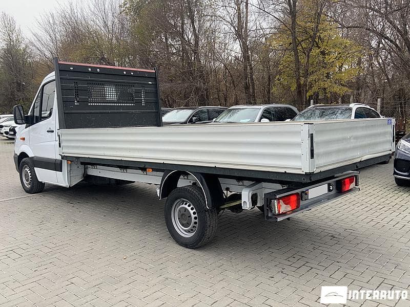 2012 Mercedes Sprinter — Miniatură 5