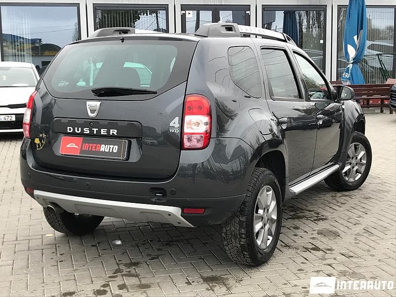 2015 Dacia Duster — Miniatură 4