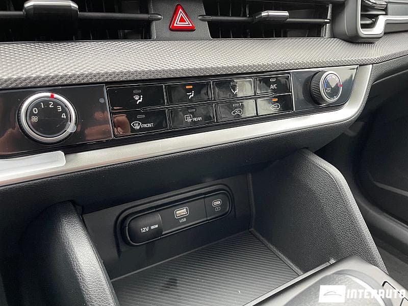 2022 Kia Sportage — Miniatură 16