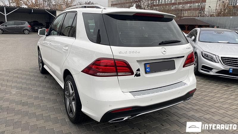 2016 Mercedes GLE 250 — Miniatură 4