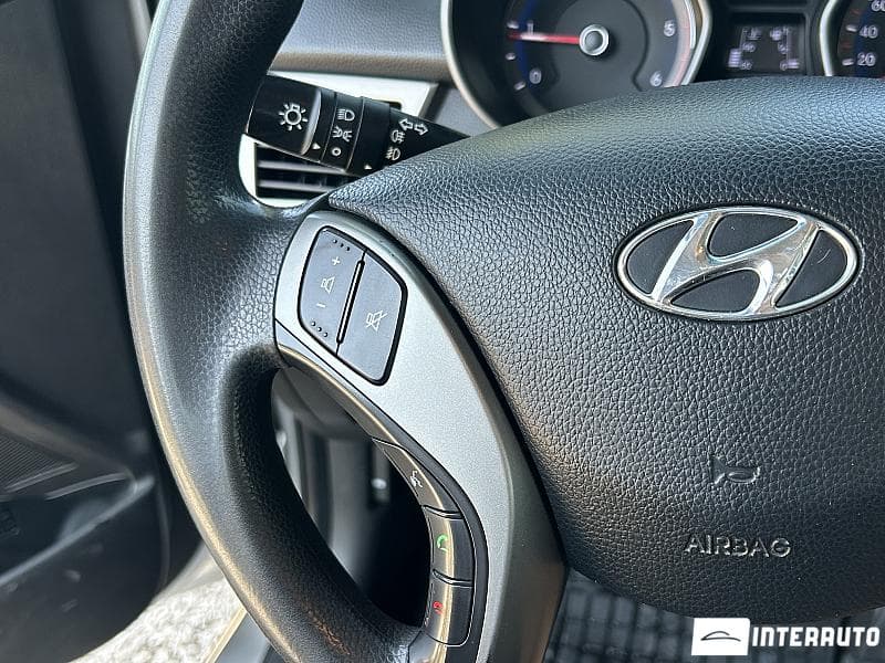 Hyundai i30 2017 — Миниатюра 8