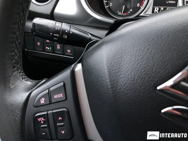 2016 Suzuki Vitara — Miniatură 12
