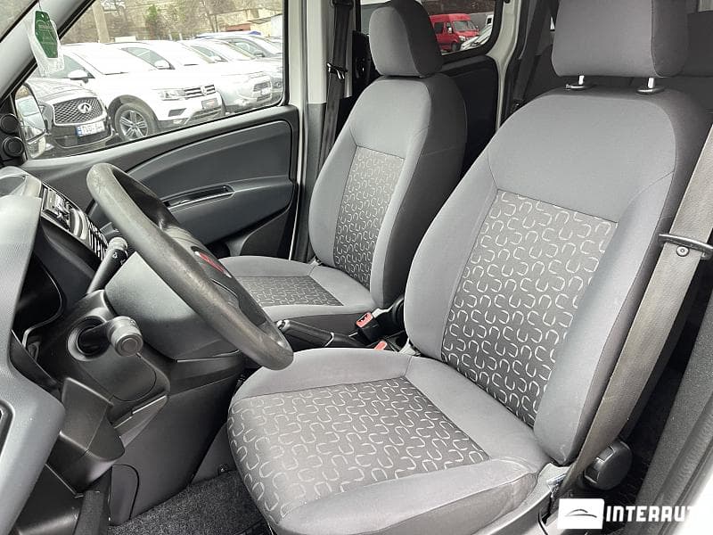 2012 Fiat Doblo — Miniatură 12