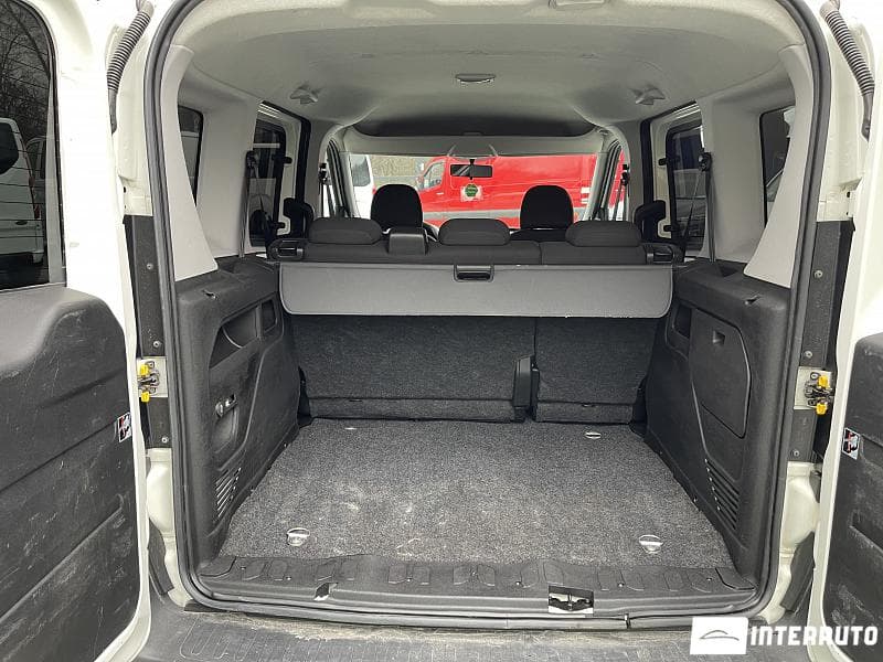 2012 Fiat Doblo — Miniatură 24