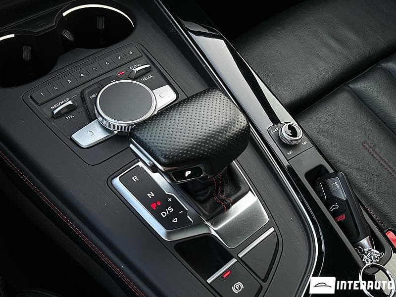 Audi A4 2017 — Миниатюра 18