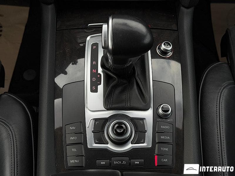 Audi Q7 2012 — Миниатюра 19