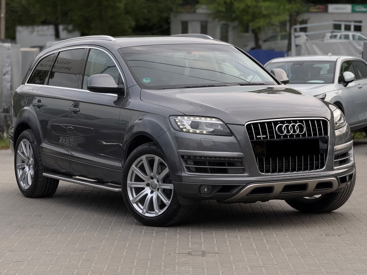 Audi Q7 2012 — Миниатюра 3
