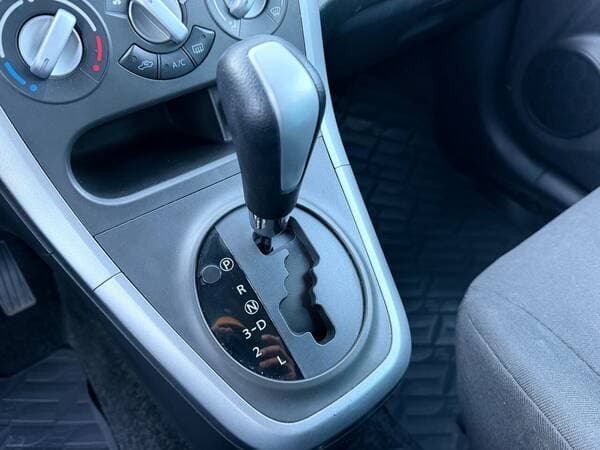 2008 Suzuki Splash — Miniatură 12