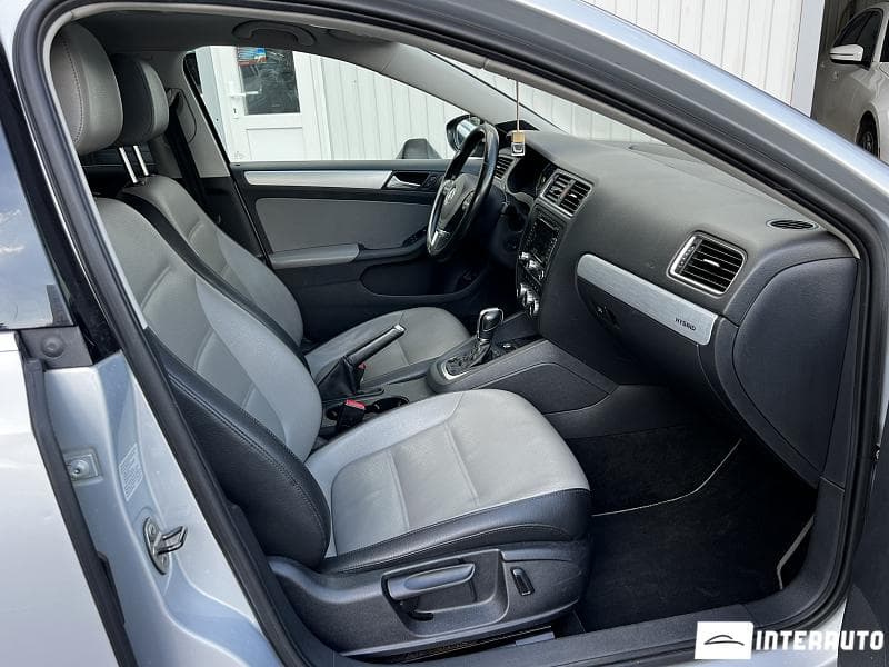 2012 Volkswagen Jetta — Miniatură 17
