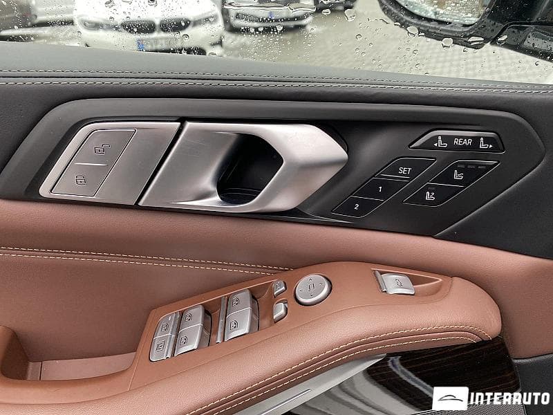 BMW X7 M5.0d 2019 — Миниатюра 8