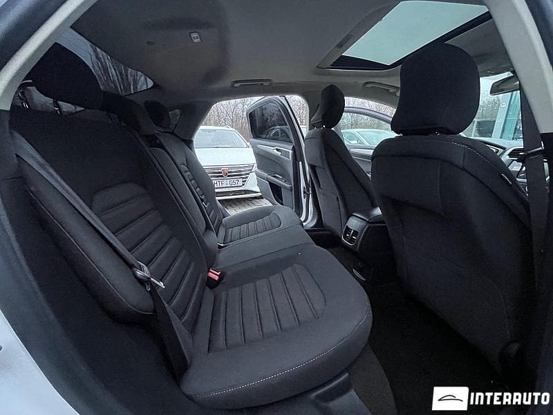 2019 Ford Fusion — Miniatură 16