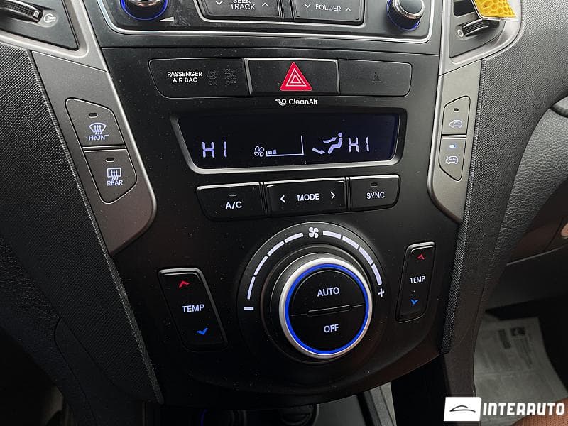 2016 Hyundai Santa Fe — Miniatură 16