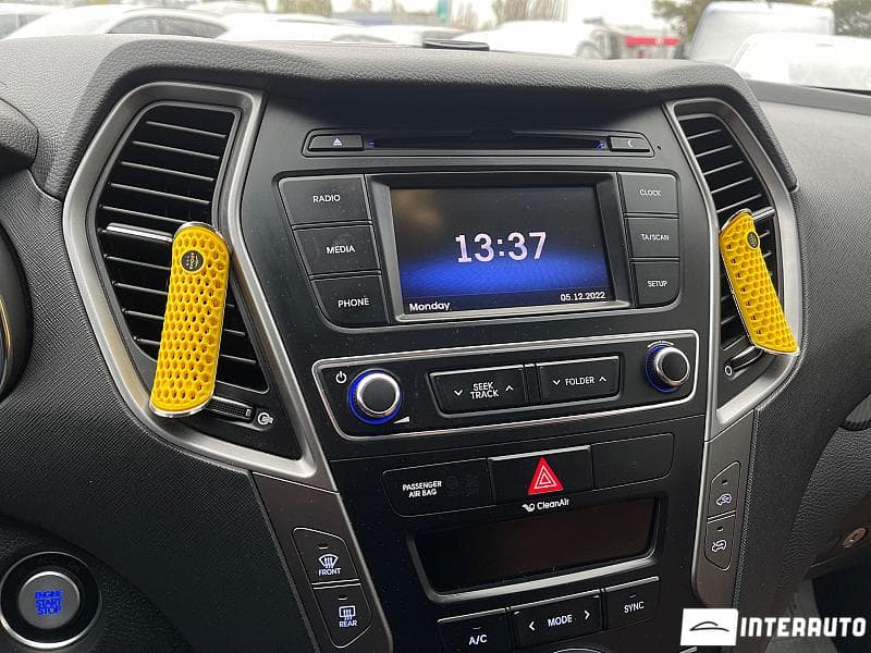 2016 Hyundai Santa Fe — Miniatură 15