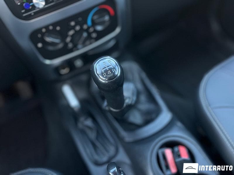 2001 Jeep Cherokee — Miniatură 21