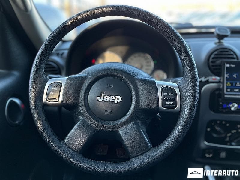 2001 Jeep Cherokee — Miniatură 15