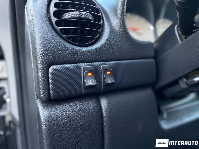 2001 Jeep Cherokee — Miniatură 12