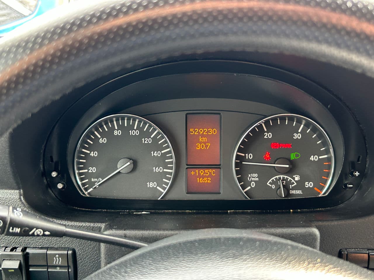Mercedes Sprinter 2013 — Миниатюра 12