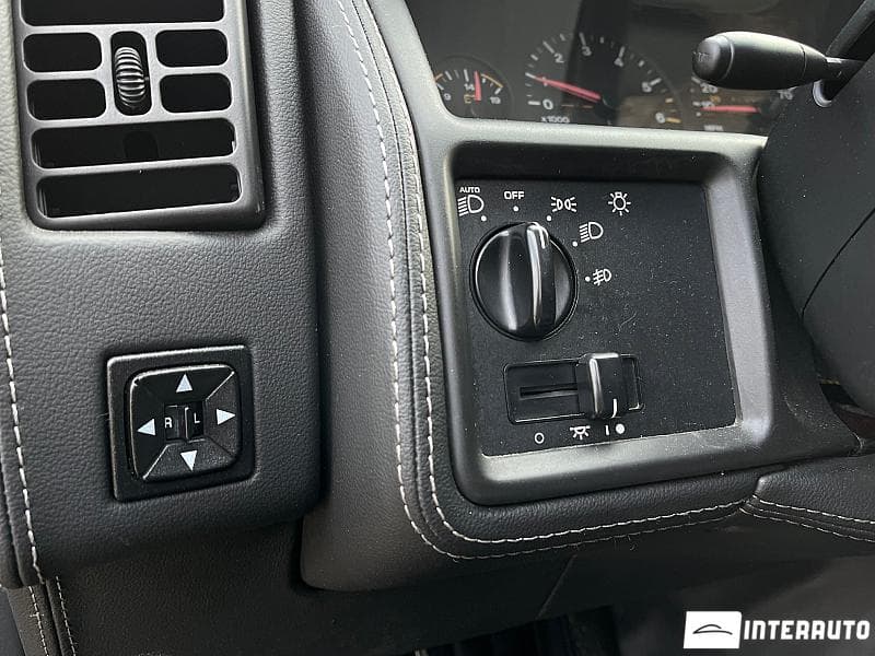 1993 Jeep Grand Cherokee — Miniatură 13