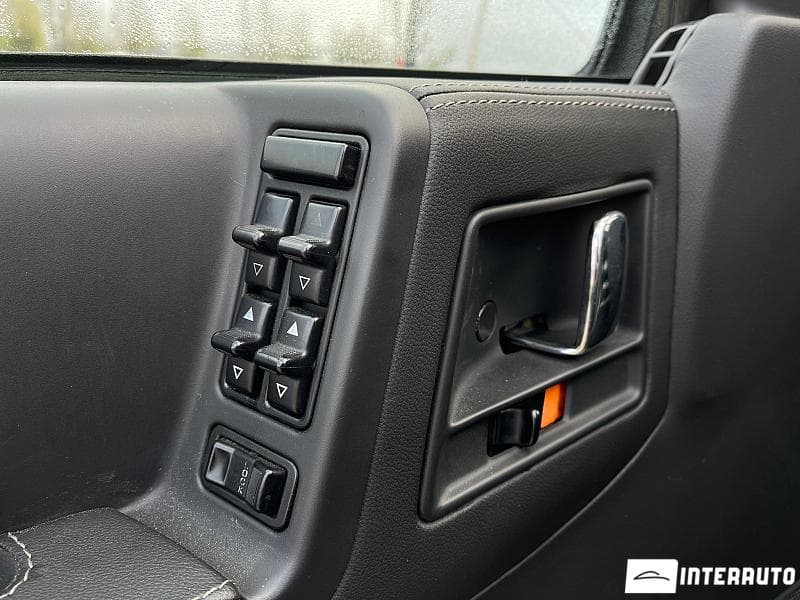 1993 Jeep Grand Cherokee — Miniatură 12