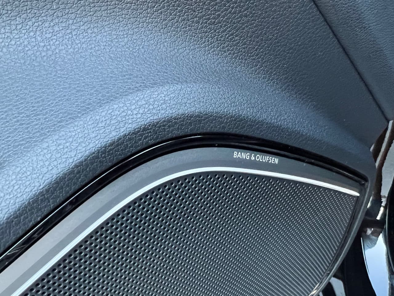 Audi A3 E-tron 2015 — Миниатюра 9