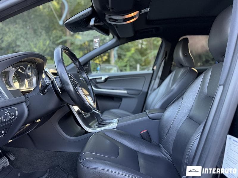 Volvo XC 60 2013 — Миниатюра 9