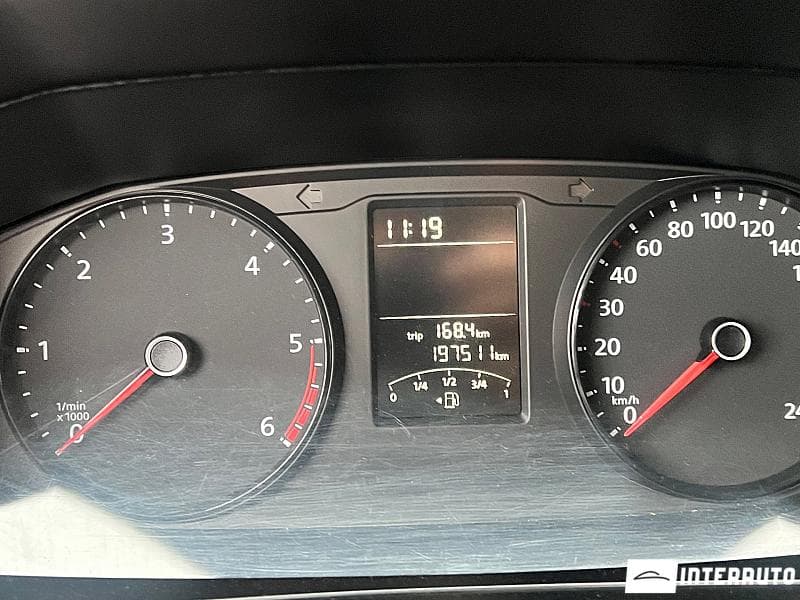 2016 Volkswagen Transporter — Miniatură 7