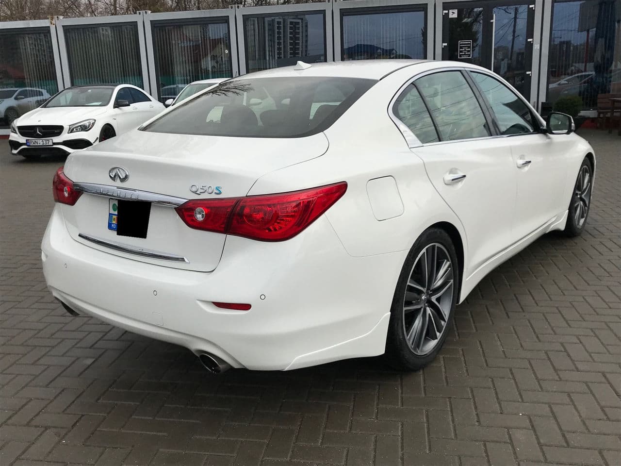 Infiniti Q50 2014 — Миниатюра 3