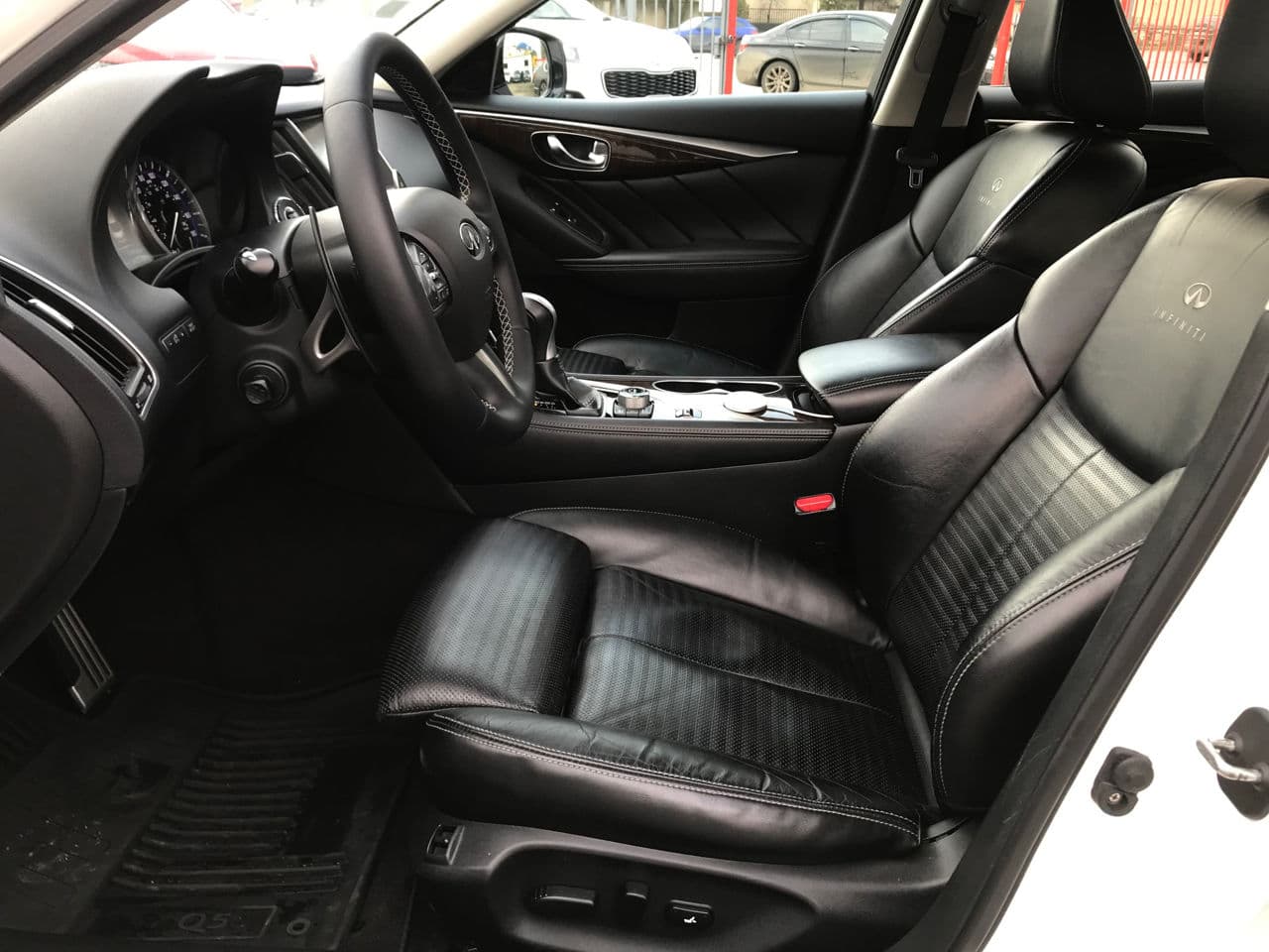 Infiniti Q50 2014 — Миниатюра 8