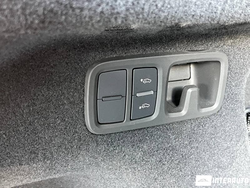 Audi Q8 2022 — Миниатюра 26