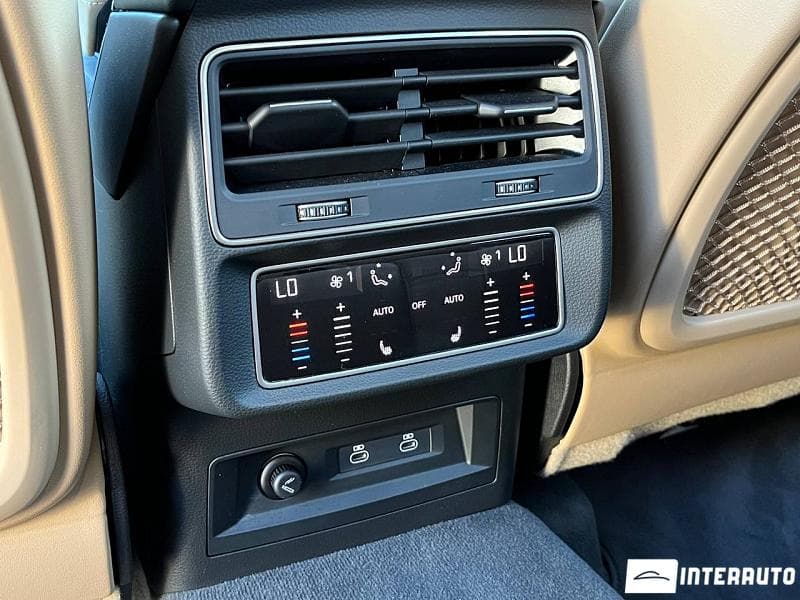 Audi Q8 2022 — Миниатюра 23