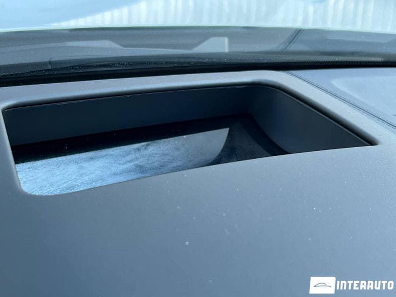 Audi Q8 2022 — Миниатюра 11