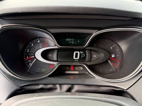 Renault Captur 2017 — Миниатюра 10