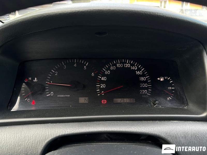 2005 Toyota Corolla — Miniatură 10