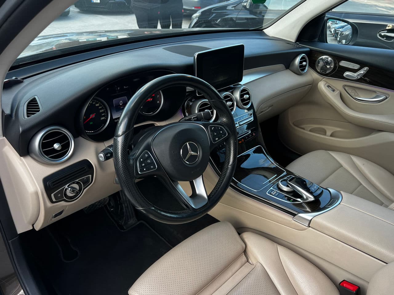 2016 Mercedes GLC 300 — Miniatură 8