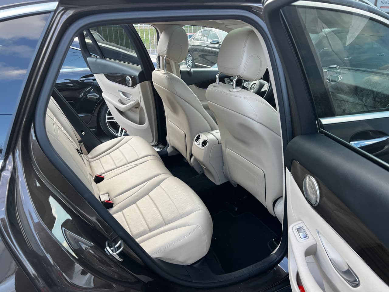 2016 Mercedes GLC 300 — Miniatură 17