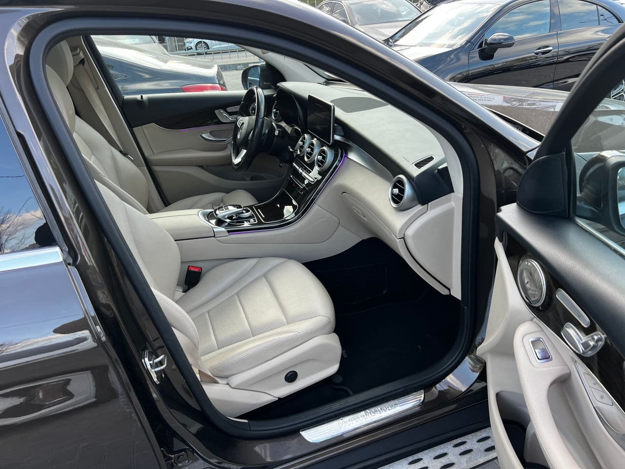 2016 Mercedes GLC 300 — Miniatură 5