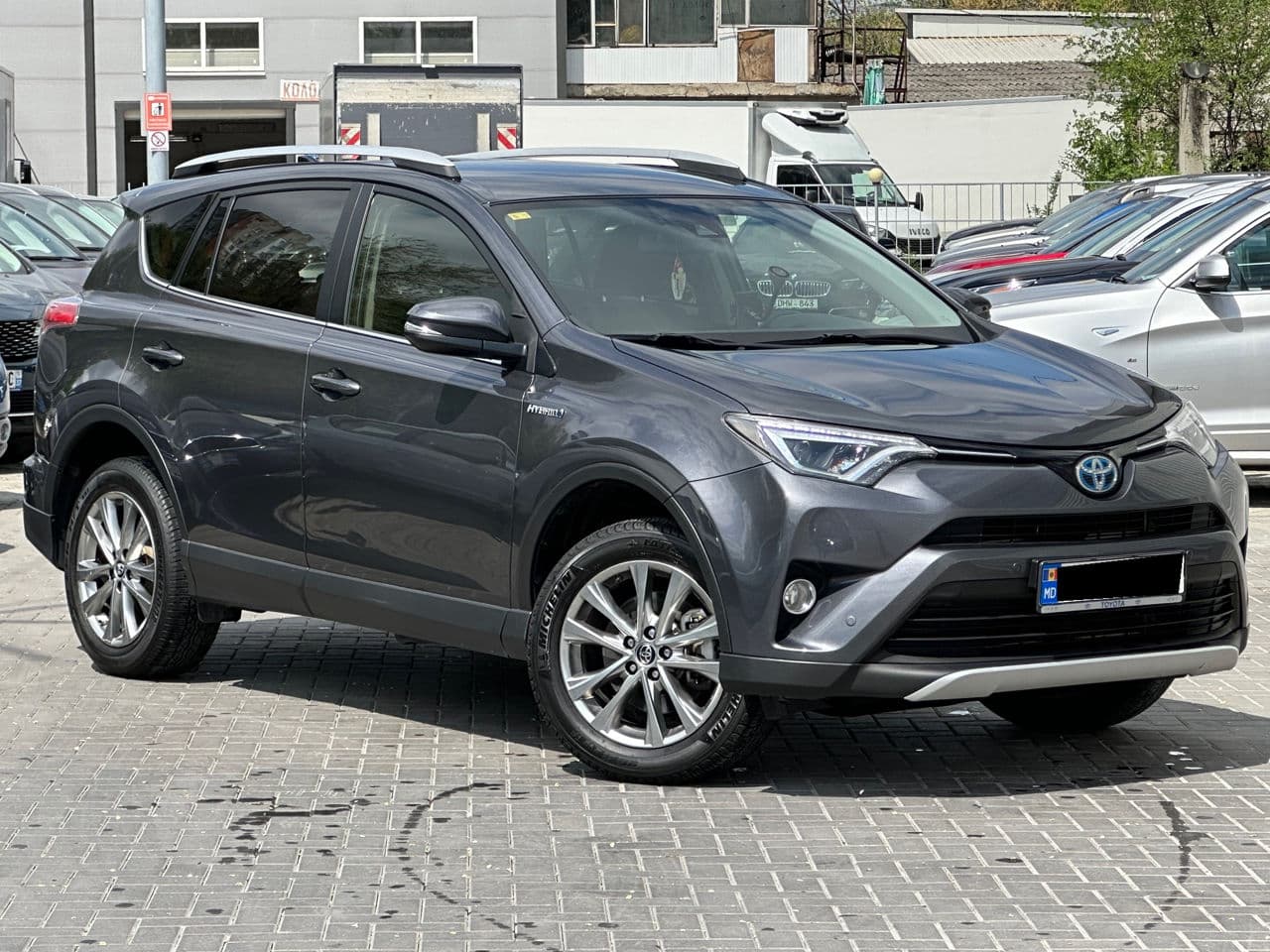 Toyota Rav-4 2017 — Миниатюра 2