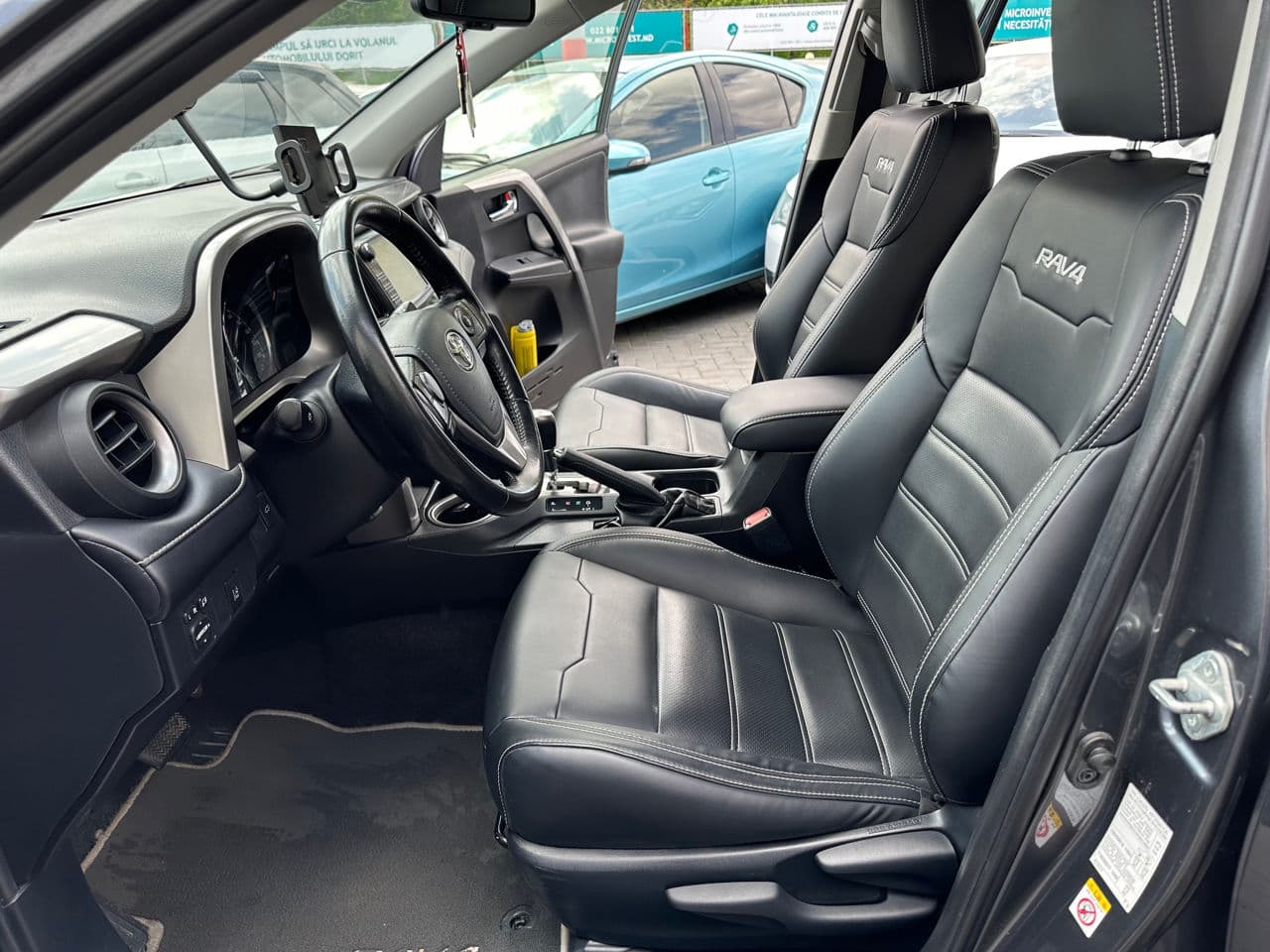 Toyota Rav-4 2017 — Миниатюра 6
