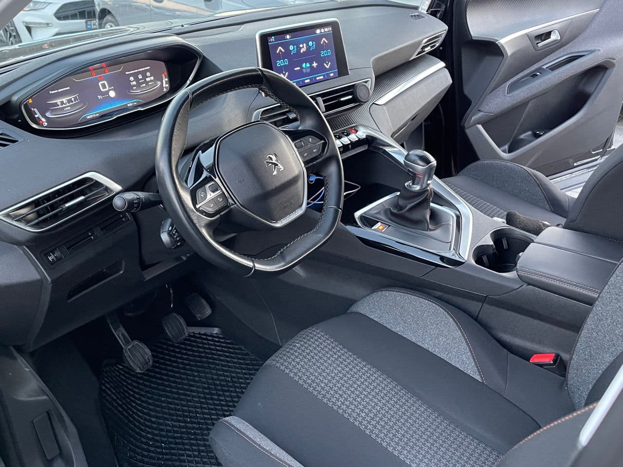 Peugeot 5008 2017 — Миниатюра 7