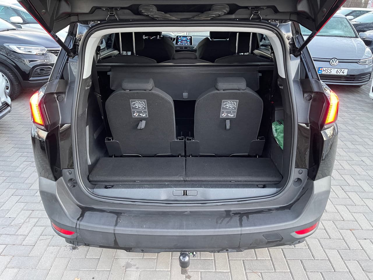 Peugeot 5008 2017 — Миниатюра 5