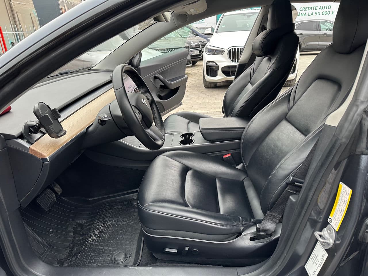 Tesla Model 3 2019 — Миниатюра 5