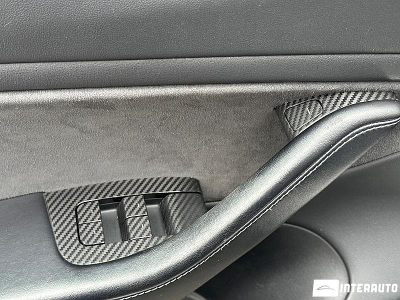 Tesla Model 3 2019 — Миниатюра 16