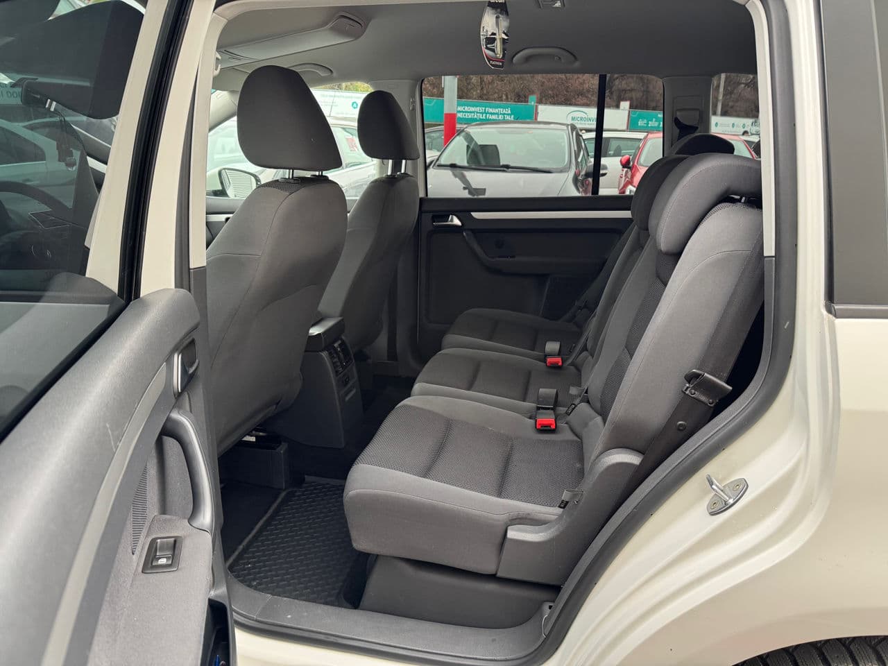 Volkswagen Touran 2012 — Миниатюра 15