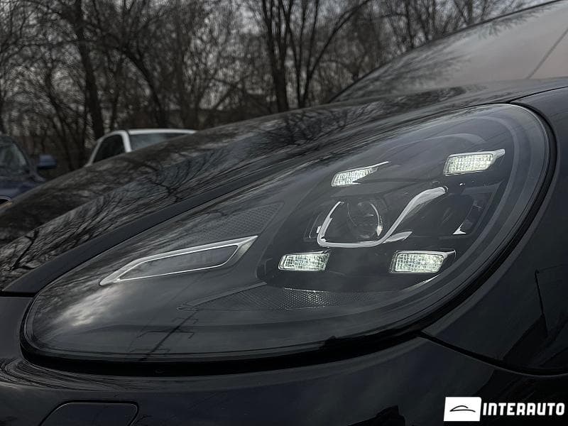 Porsche Cayenne 2015 — Миниатюра 2