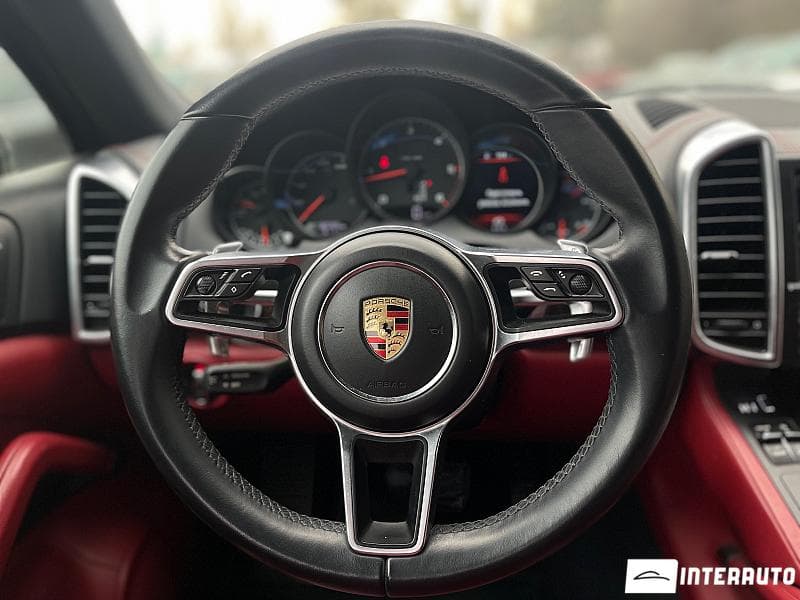 Porsche Cayenne 2015 — Миниатюра 12