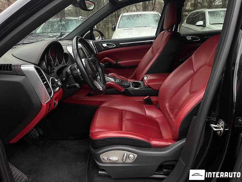 Porsche Cayenne 2015 — Миниатюра 6