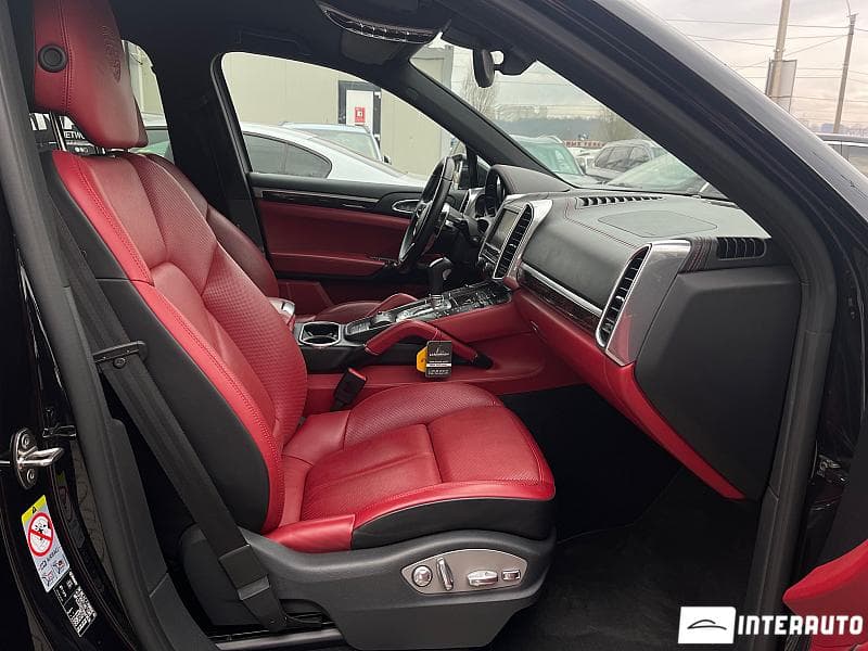 Porsche Cayenne 2015 — Миниатюра 20